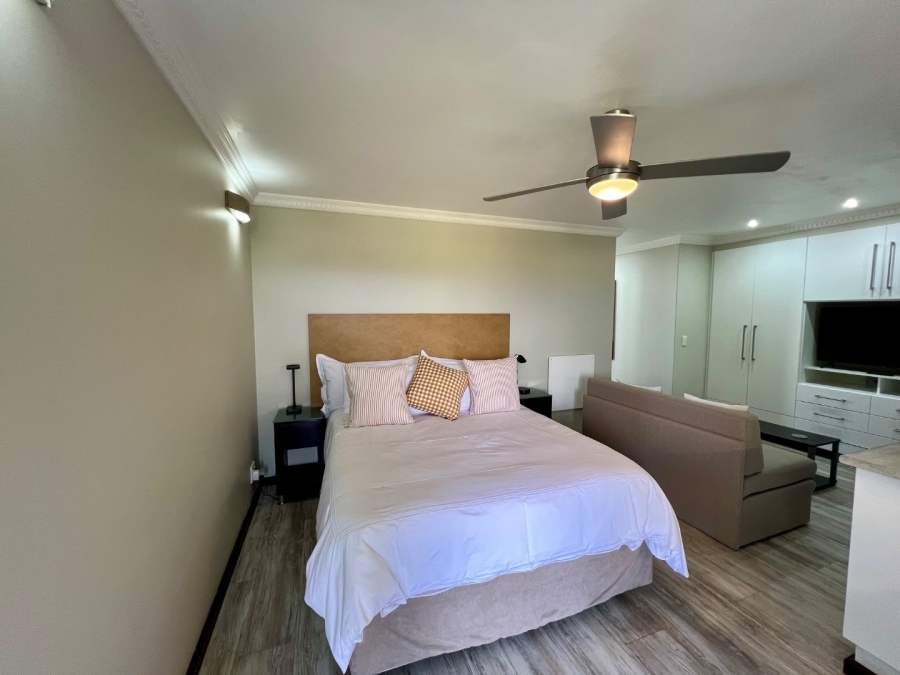 5 Bedroom Property for Sale in Oubaai Western Cape